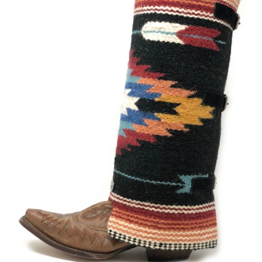 Fringe Boot Rugs - Picture 4 of 4